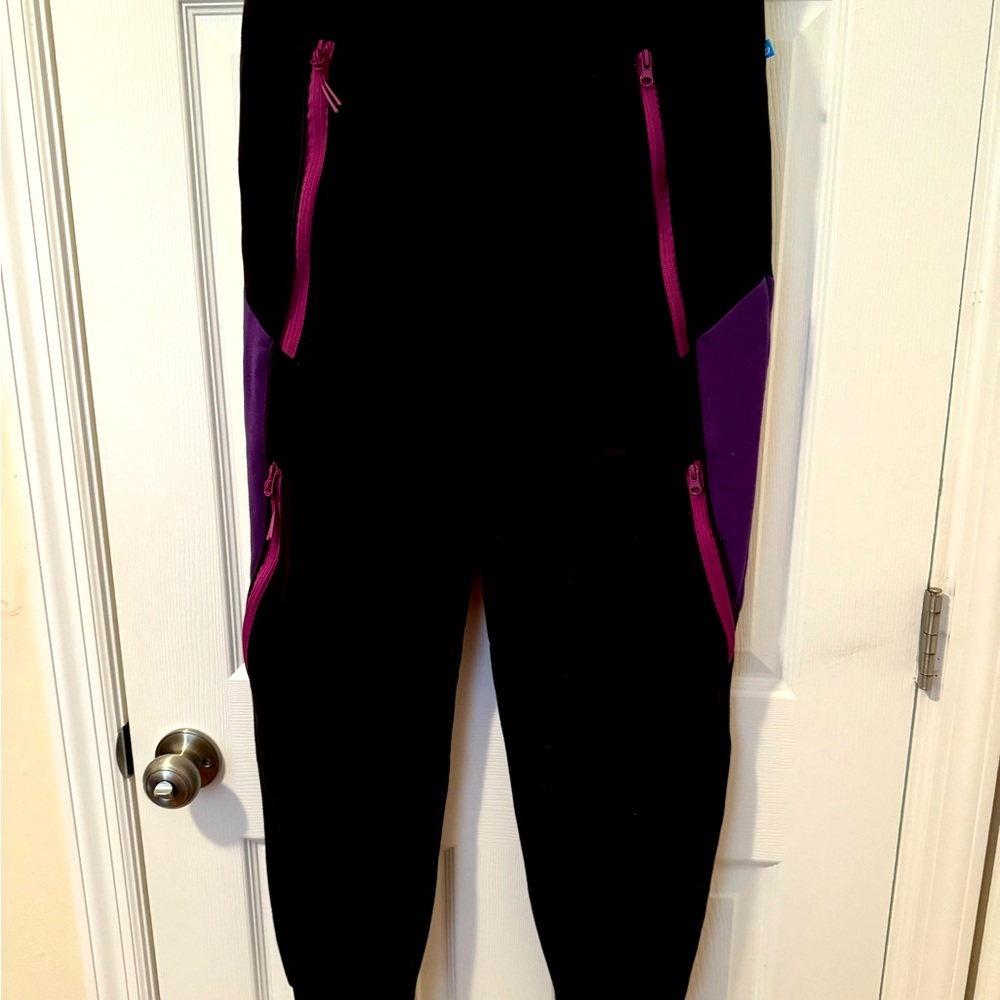 Black sweatpants for men